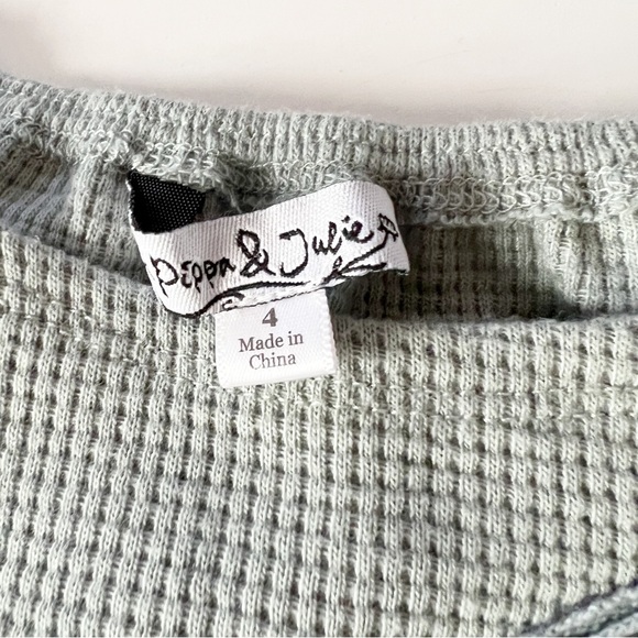 Pippa & Julie Knit Top With Flower Appliqué - Picture 7 of 15